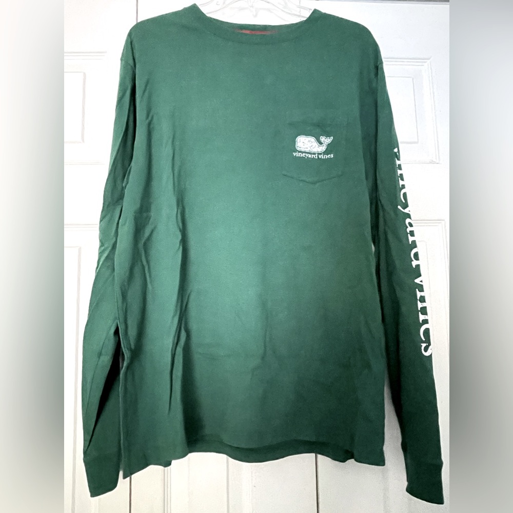 Vineyard vines T-shirt